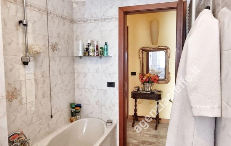 Appartamento in vendita a Massa