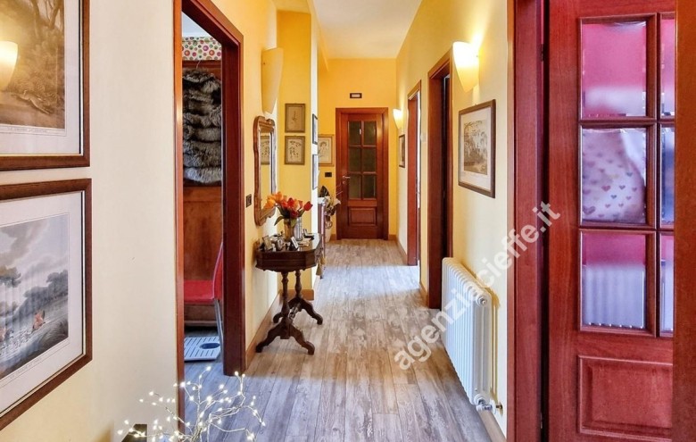 Appartamento in vendita a Massa