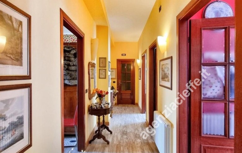 Appartamento in vendita a Massa