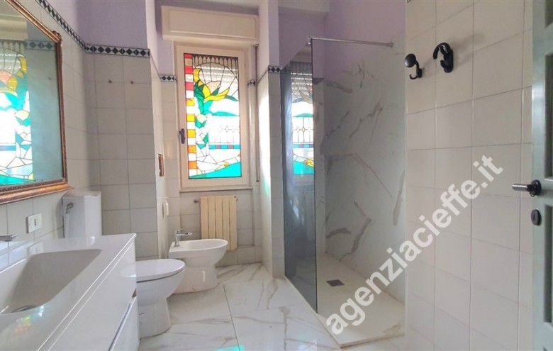 Appartamento in vendita a Massa