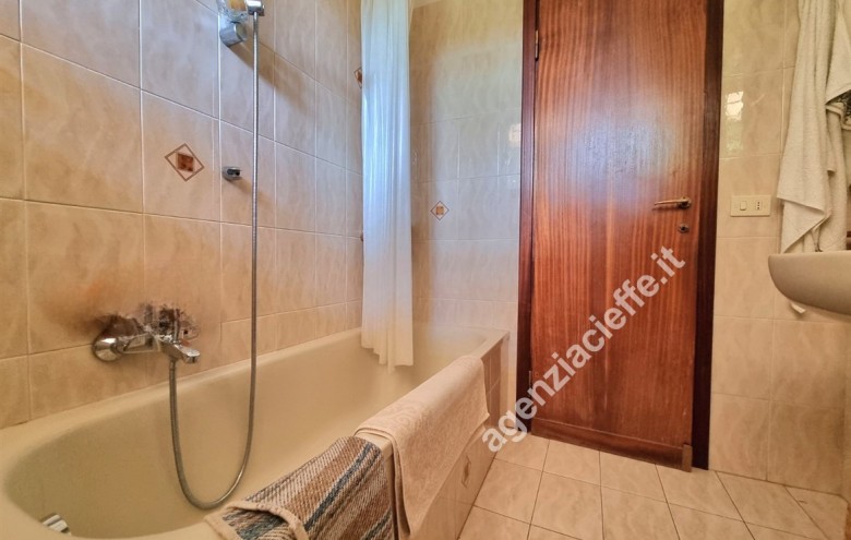 Appartamento in vendita a Massa