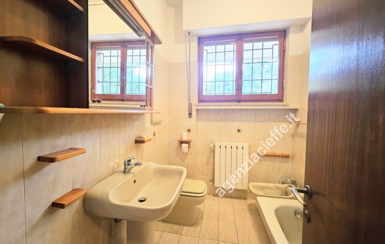 Appartamento in vendita a Massa