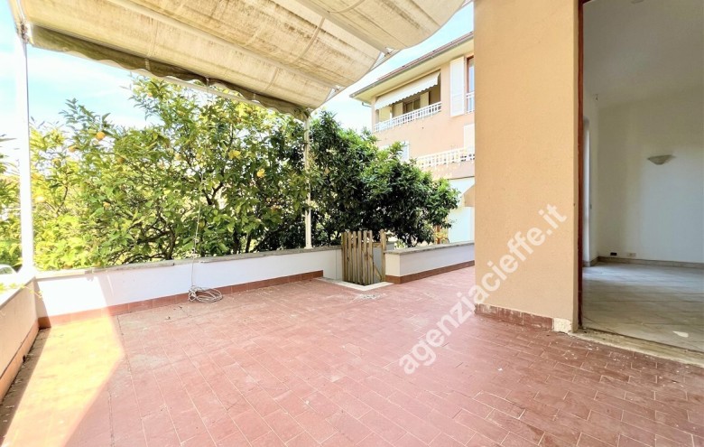 Appartamento in vendita a Massa