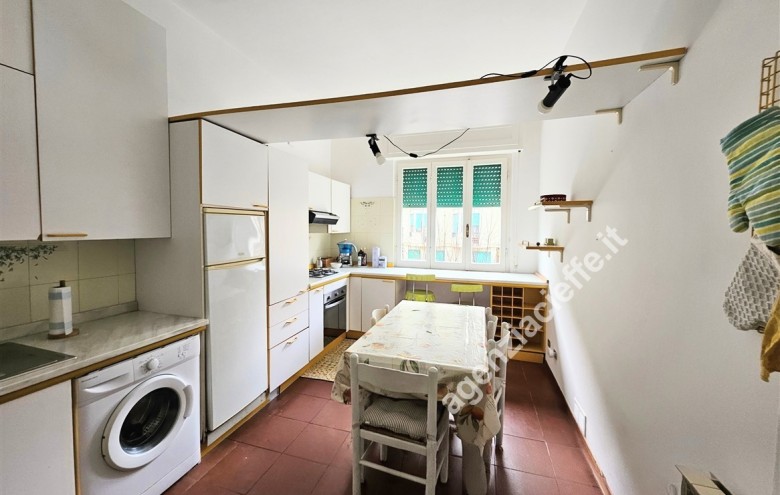 Appartamento in vendita a Massa