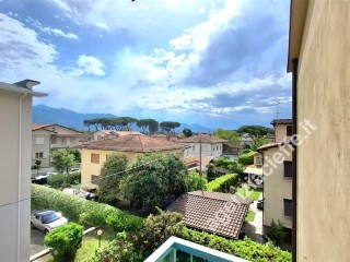 Appartamento in vendita a Marina di Massa