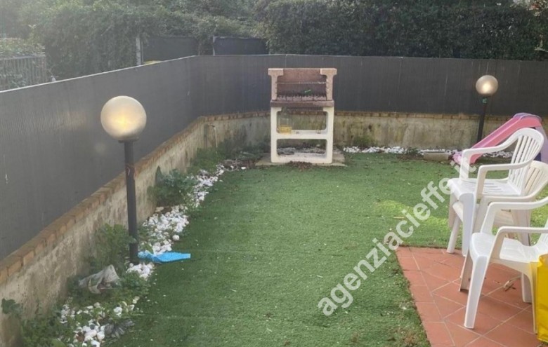 Appartamento in vendita a Massa