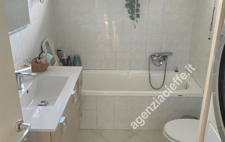 Appartamento in vendita a Massa