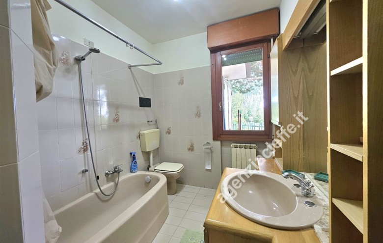 Appartamento in vendita a Massa