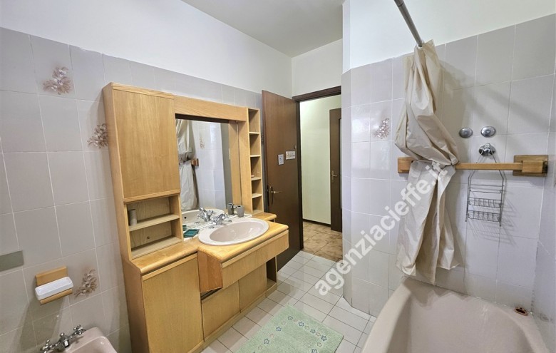 Appartamento in vendita a Massa