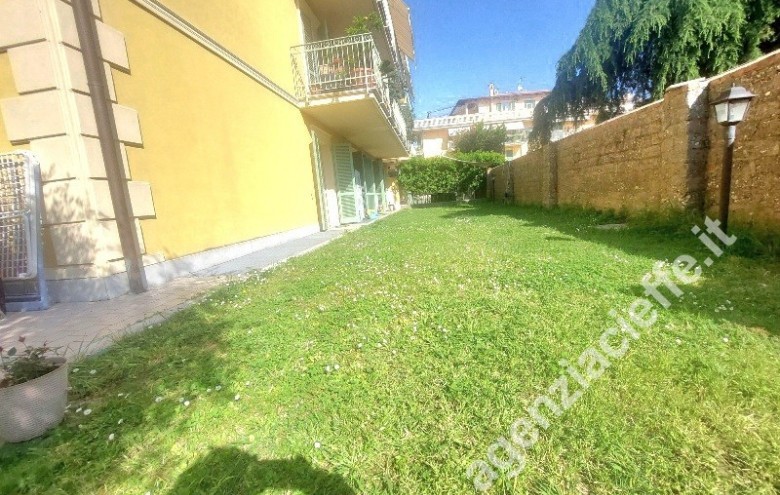 Appartamento in vendita a Massa