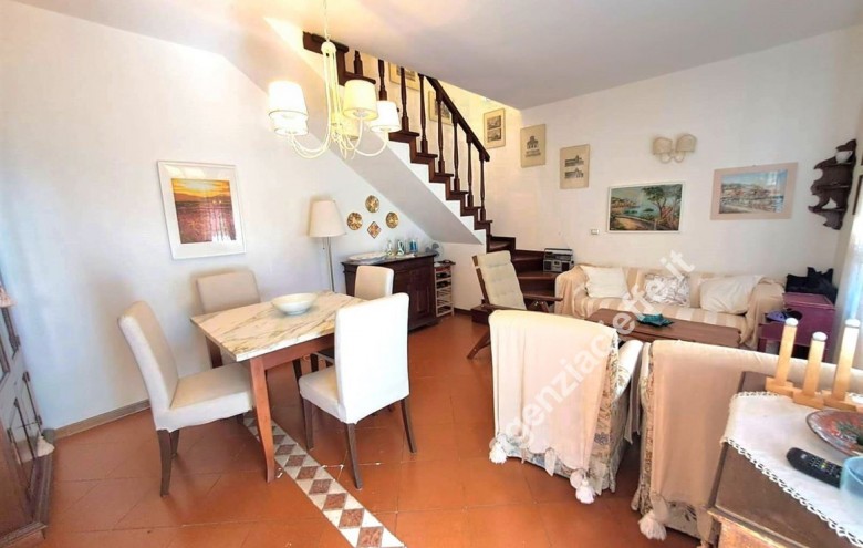 Villetta a schiera in vendita a Massa