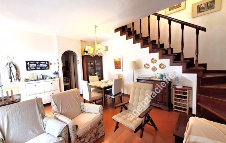 Villetta a schiera in vendita a Massa