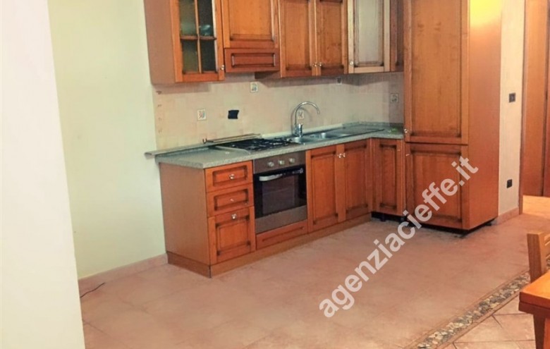 Bifamiliare in vendita a Massa