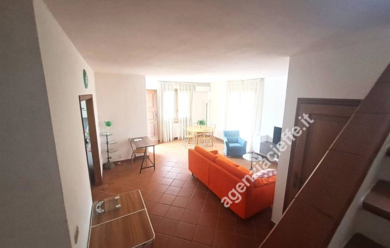 Bifamiliare in vendita a Montignoso