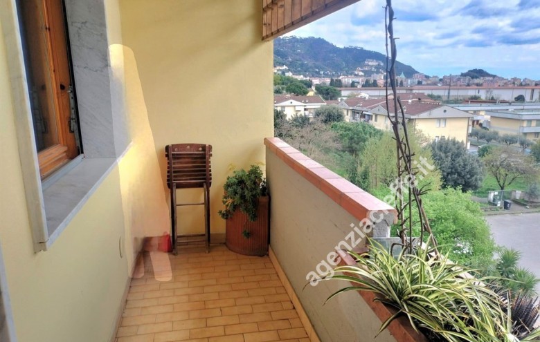 Appartamento in vendita a Massa