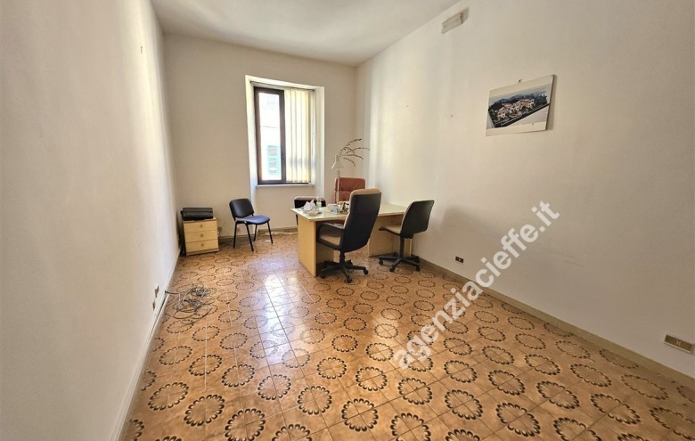 Appartamento in vendita a Massa