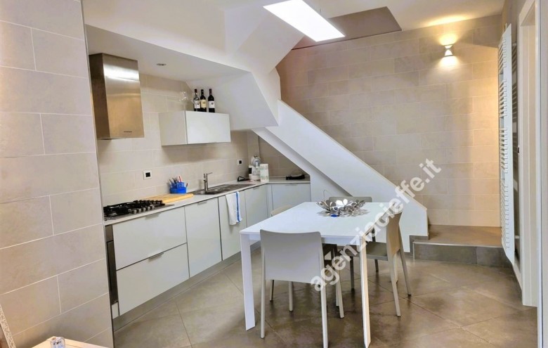 Villetta a schiera in vendita a Massa