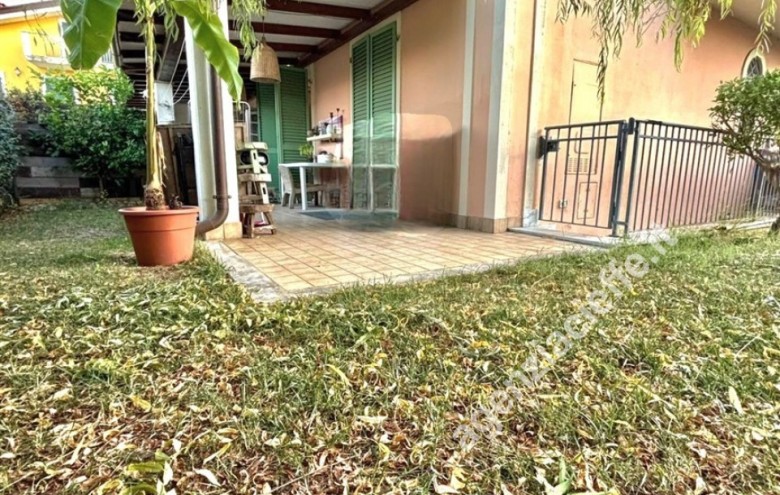 Appartamento in vendita a Massa