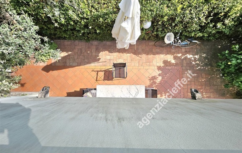 Villetta a schiera in vendita a Massa