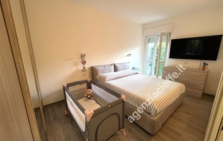 Appartamento in vendita a Montignoso