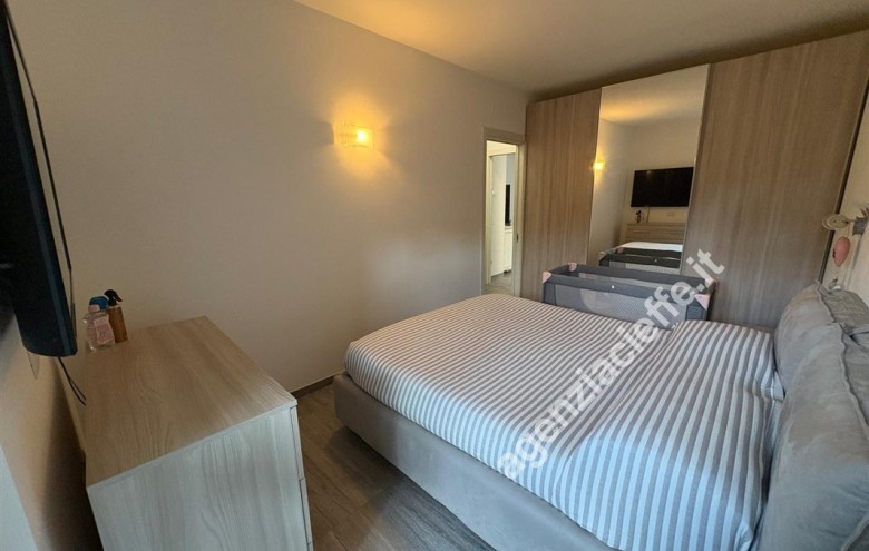 Appartamento in vendita a Montignoso