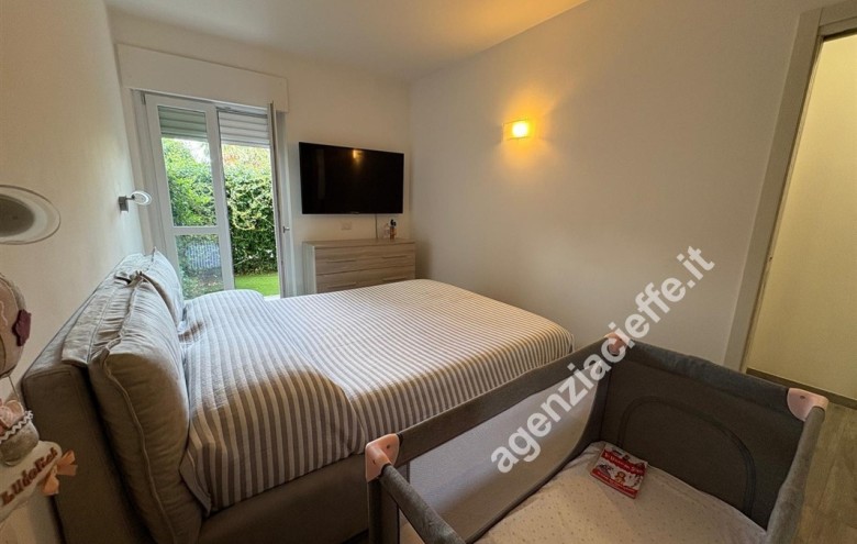 Appartamento in vendita a Montignoso