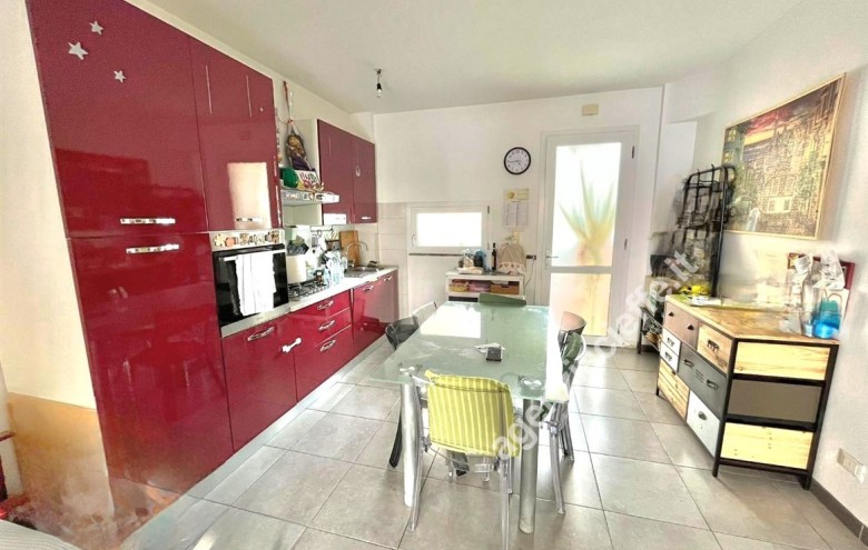 Appartamento in vendita a Massa