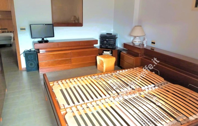 Appartamento in vendita a Massa