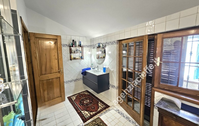 Villa singola in vendita a Massa