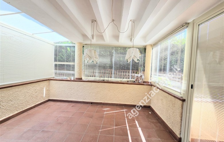 Villa singola in vendita a Massa
