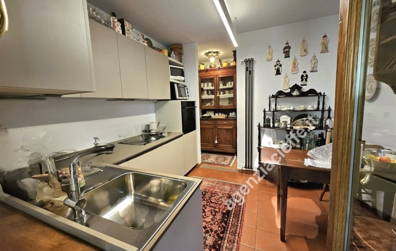 Villa singola in vendita a Massa