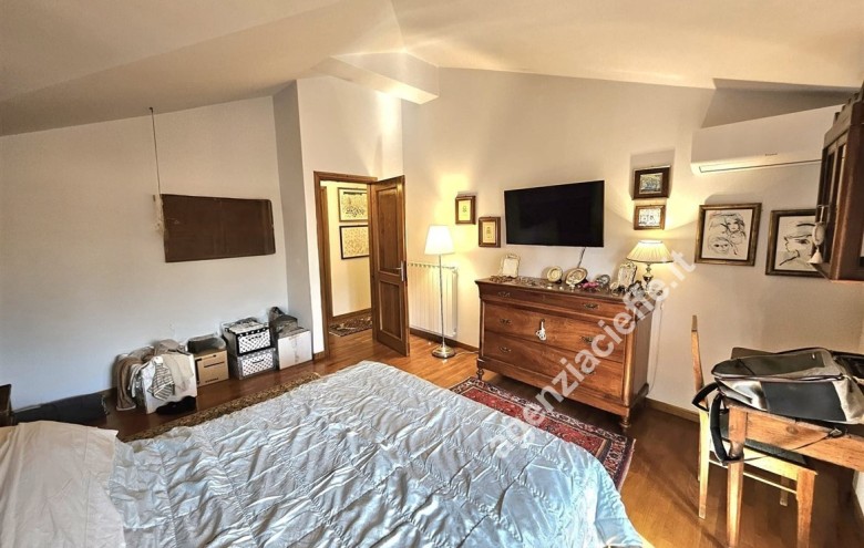 Villa singola in vendita a Massa