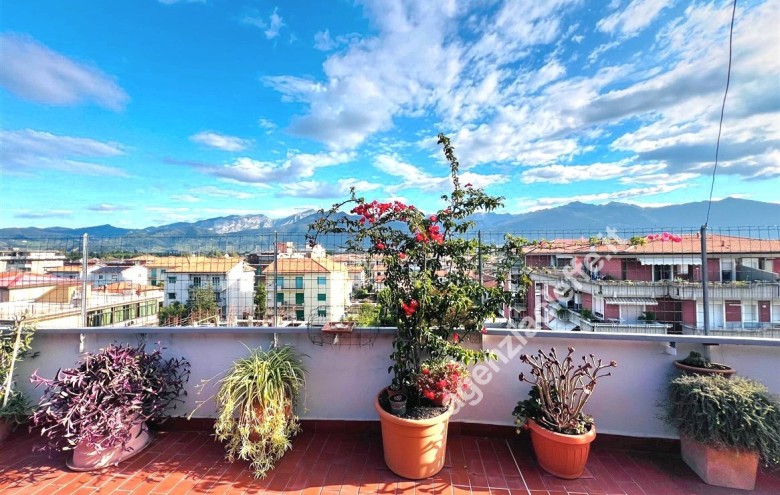 Attico in vendita a Massa