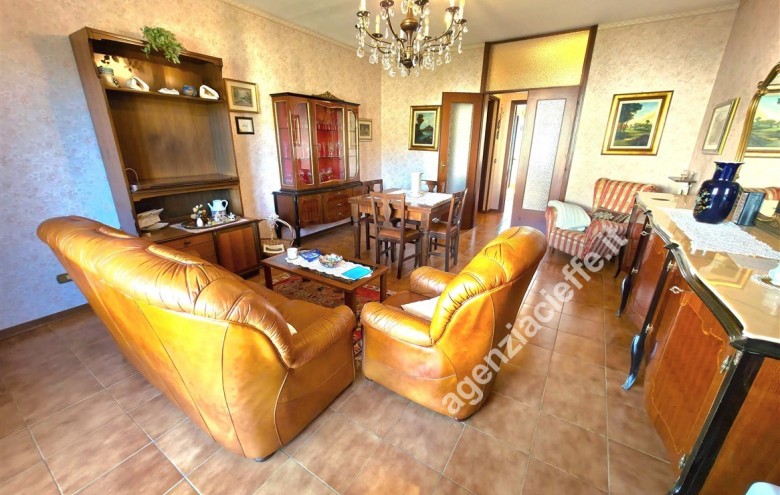 Appartamento in vendita a Massa