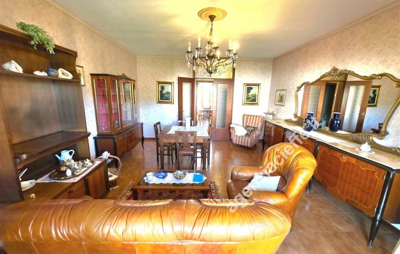 Appartamento in vendita a Massa