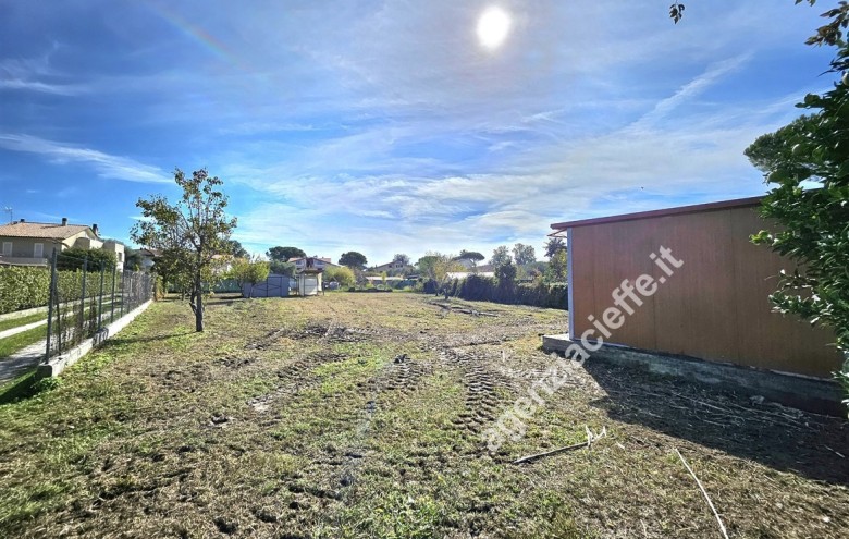 Terreno in vendita a Massa