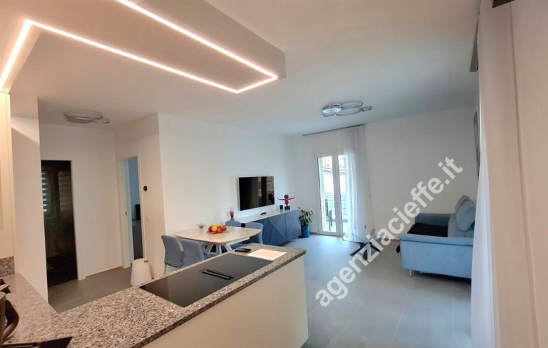 Appartamento in vendita a Carrara