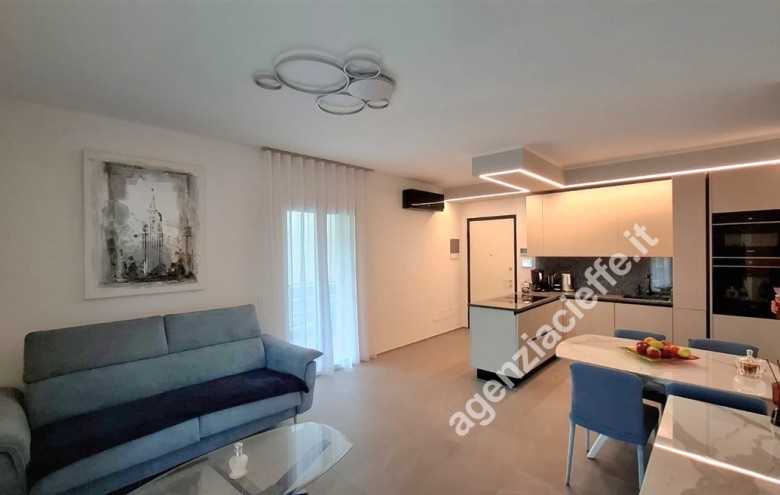 Appartamento in vendita a Carrara