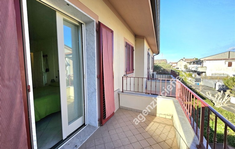 Appartamento in vendita a Massa