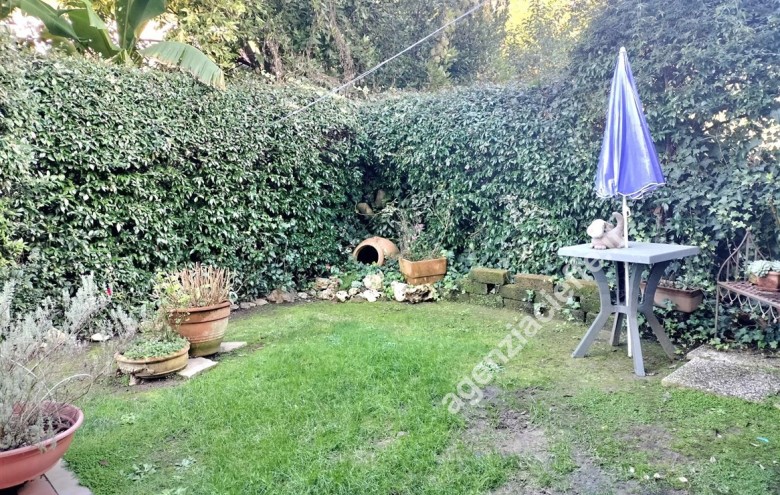 Appartamento in vendita a Montignoso