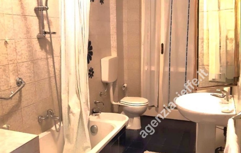 Appartamento in vendita a Massa