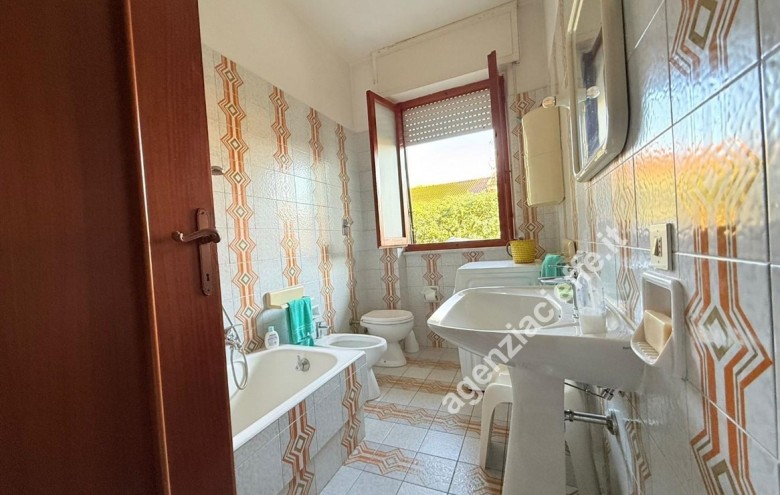 Appartamento in vendita a Massa