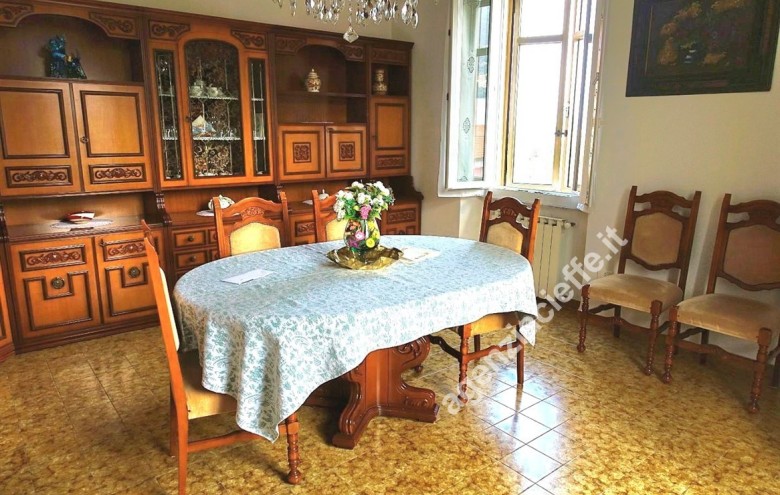 Appartamento in vendita a Massa