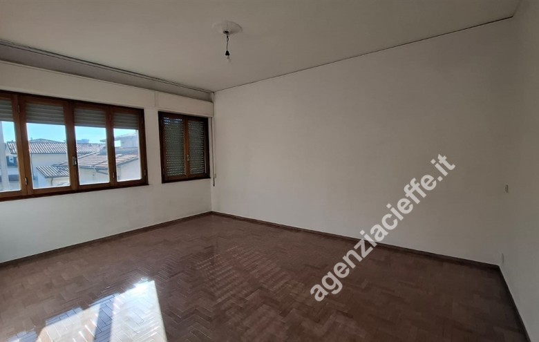 Appartamento in vendita a Massa