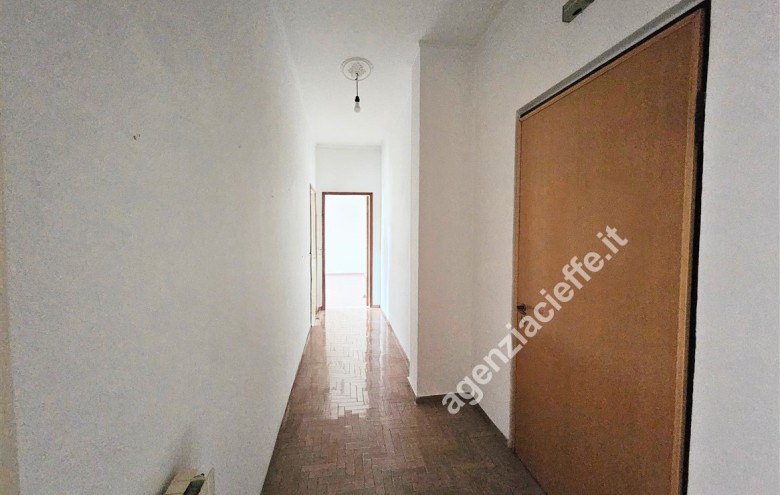 Appartamento in vendita a Massa