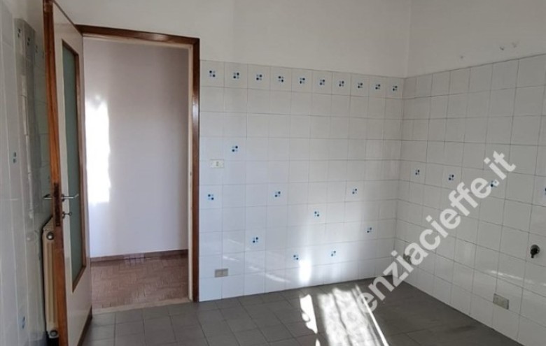 Appartamento in vendita a Massa