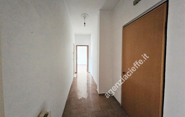 Appartamento in vendita a Massa