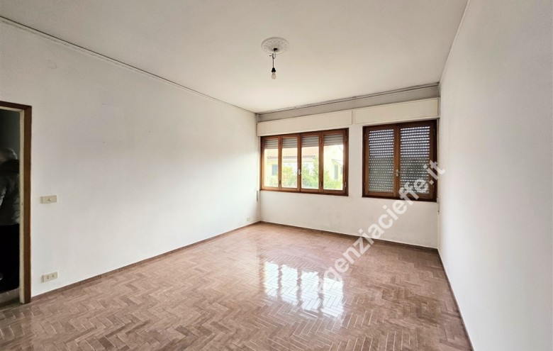 Appartamento in vendita a Massa