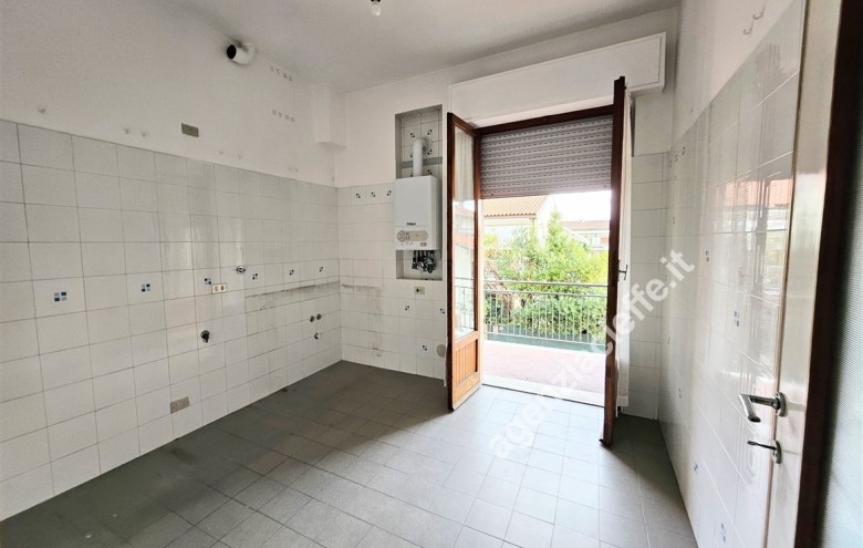 Appartamento in vendita a Massa