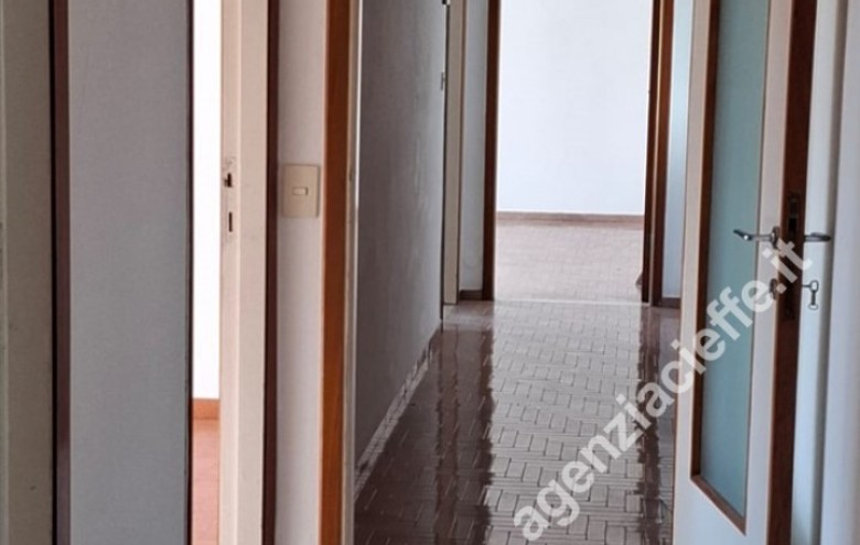 Appartamento in vendita a Massa